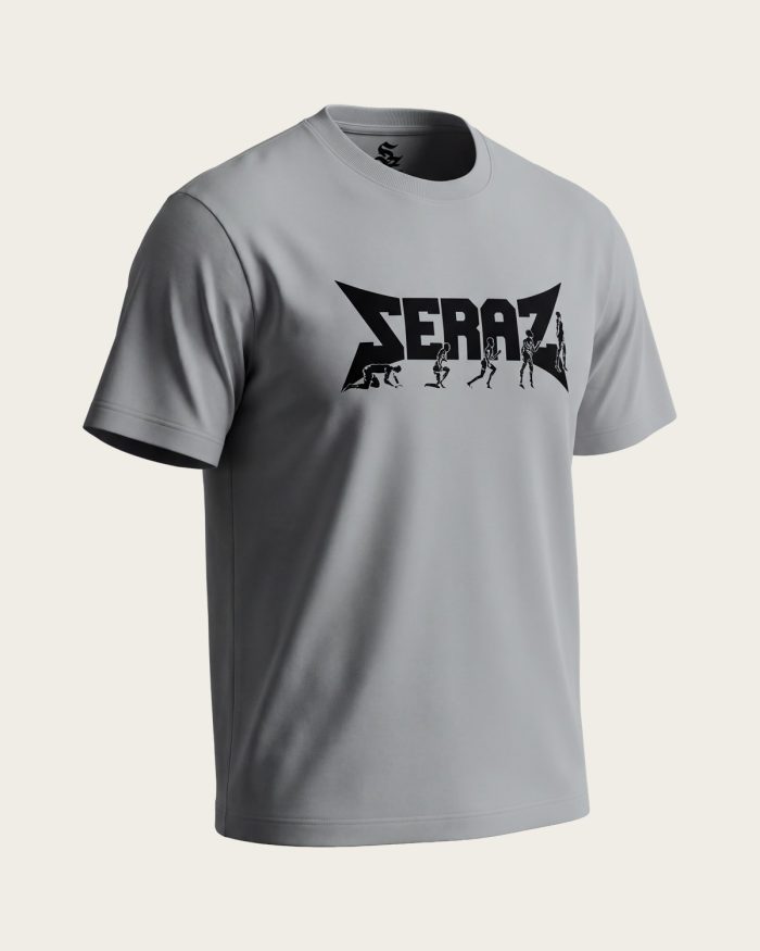 T-shirt SERAZ Ascension blanc, vue de trois quarts sur fond gris foncé